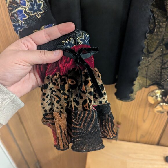 Lee Andersen Top with Velvet accents and Tassels -Size Medium - Picture 3 of 7